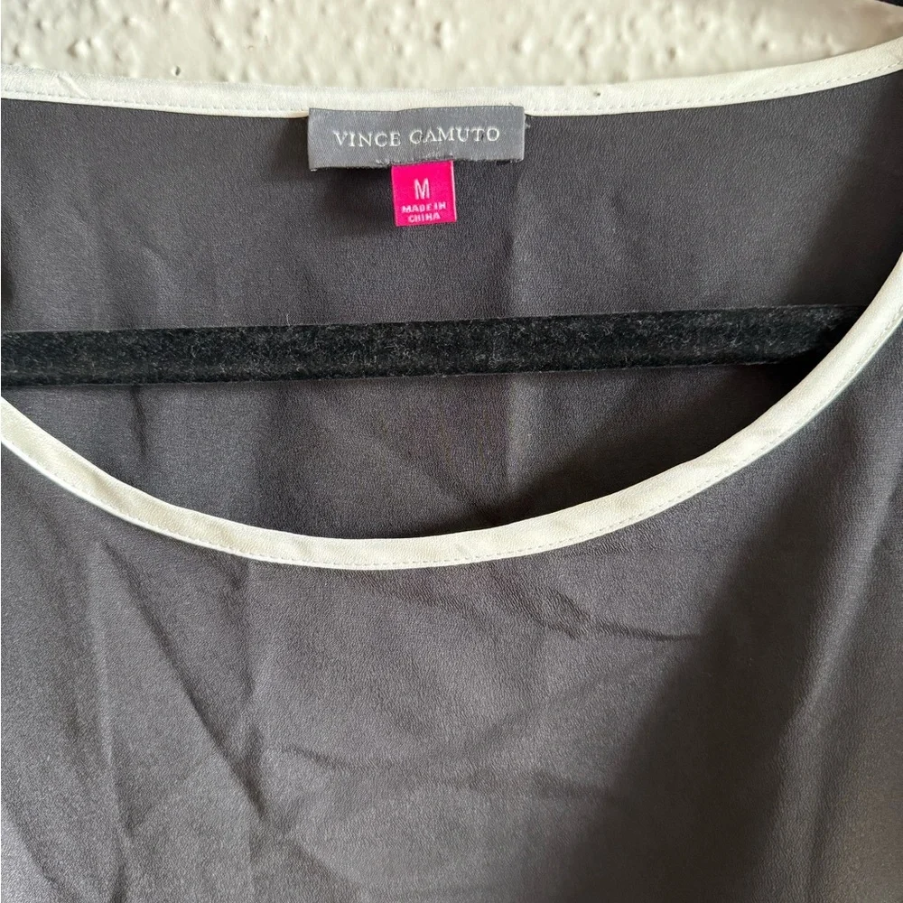 Vince Camuto Black & White Tie-Front Blouse - Size M - Picture 2 of 12